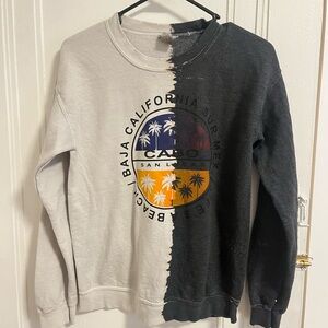 Gildan Black and White Baja California Sweatshirt